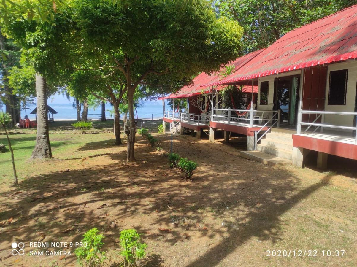 Sukorn Andaman Beach Resort Ko Sukon Extérieur photo
