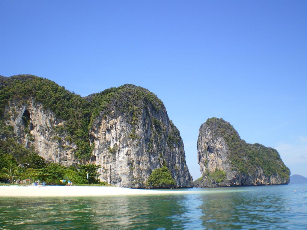 Sukorn Andaman Beach Resort Ko Sukon Extérieur photo